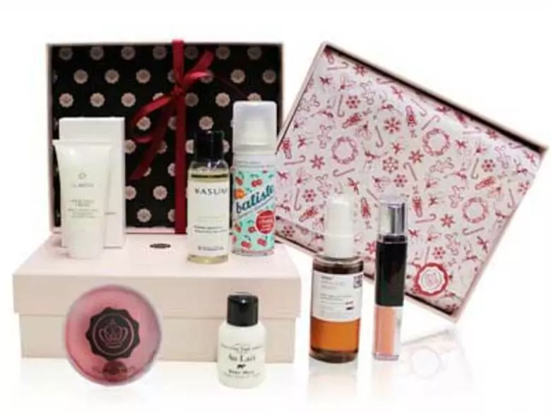 GLOSSYBOX - Idealny prezent na święta