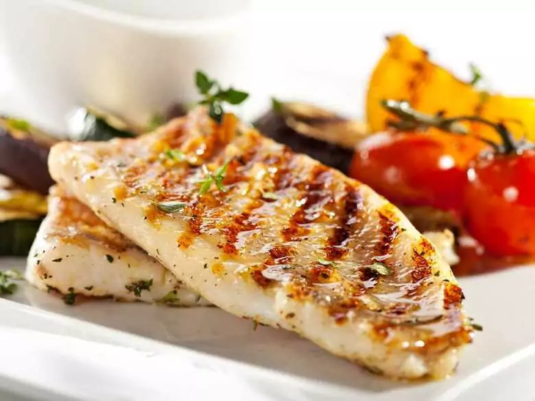 Zatrucia pokarmowe - najczęściej atakują latem