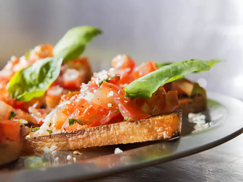 Wypluwanie jedzenia - nowa, groźna choroba