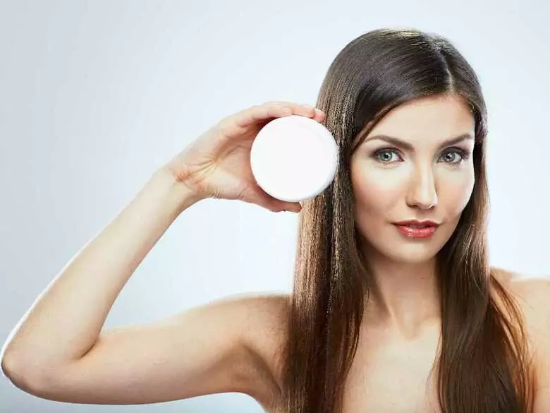 Kwas GABA i heksapeptyd w domowej pielęgnacji. Przełomowy duet dla odmłodzenia skóry