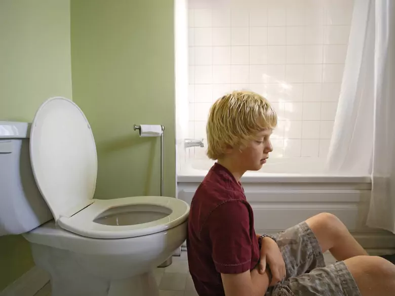 Popuszczanie stolca u dzieci starszych - przyczyny, objawy, diagnoza, leczenie