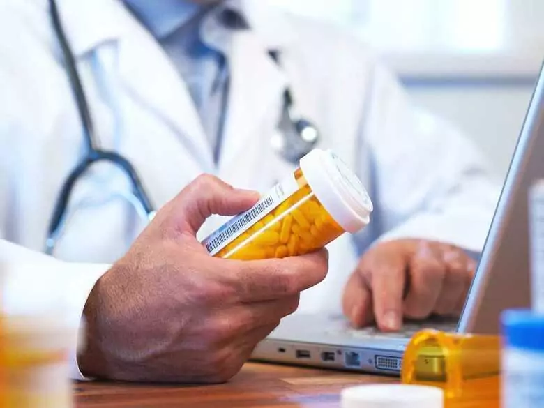 Amantadyna – czy faktycznie pomaga przy COVID-19?