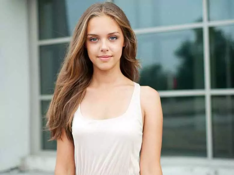 Co roku miliony dziewczynek i kobiet na świecie cierpią w wyniku okaleczenia narządów płciowych