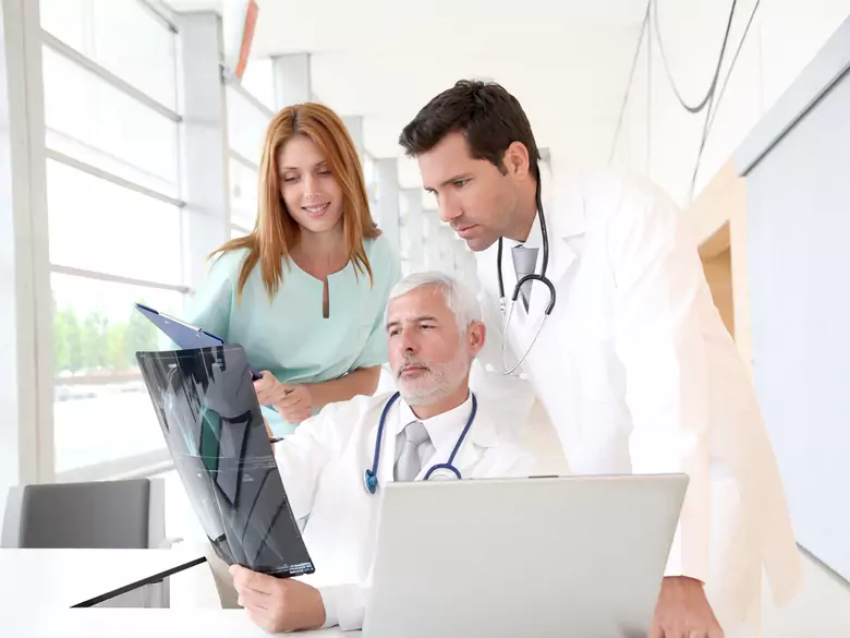 Co to jest zdrowa dieta dla osób z problemami z osteoporozą?