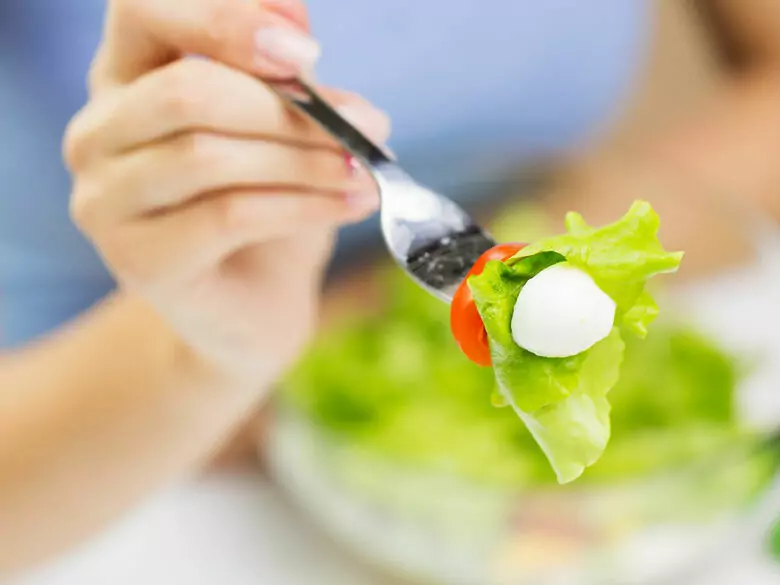 Jak zadbać o zdrowe serce za pomocą diety?